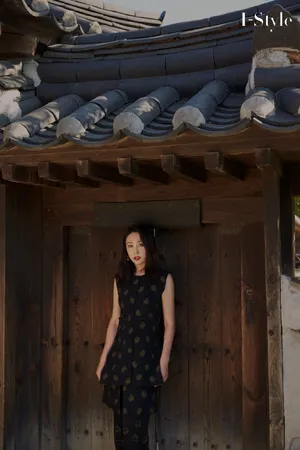 杜若溪复古典雅写真图片