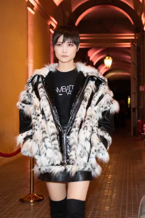 李宇春机车皮酷美写真图片_7