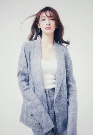 李若宁写真图片