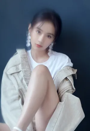 演员郑合惠子随性俏皮写真图片_1