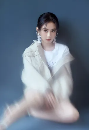 演员郑合惠子随性俏皮写真图片_3