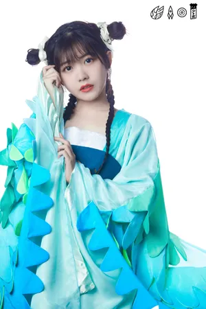 赖美云甜美古风写真图片_3