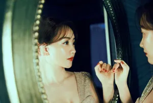 杨蓉一字肩礼服性感写真图片_3