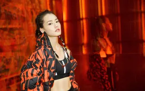 柴碧云运动装写真图片_3