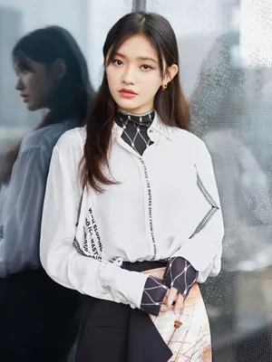 林允清新灵动少女写真图片