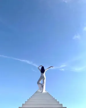 汤晶媚最新魅力性感写真_7