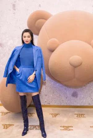 李冰冰潇洒干练性感写真图片_8