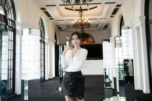 王媛可精致优雅写真图片_4