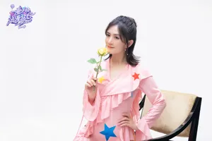 谢娜甜美浪漫写真图片