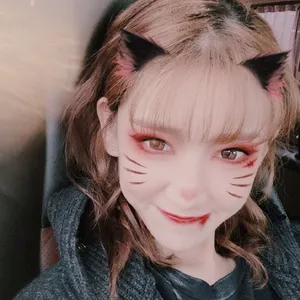 李沐宸万圣节妆容自拍图片_1