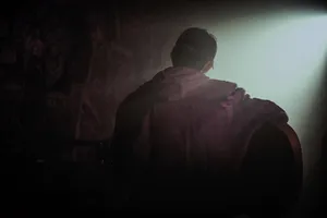 易烊千玺少年的你小北MV花絮图片_11