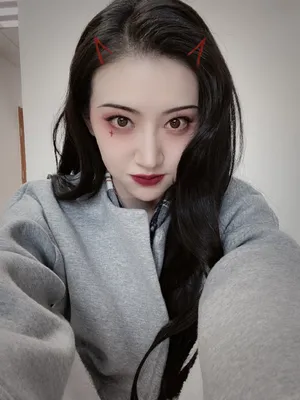景甜万圣节鬼怪妆自拍图片_7