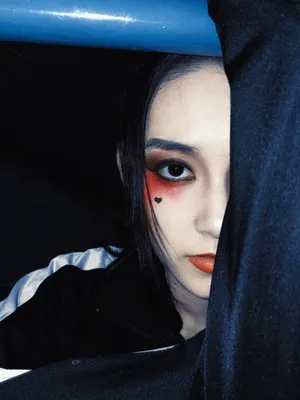 蒋依依万圣节小丑妆写真图片_3