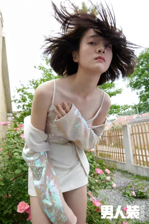 张雪迎男人装性感大片写真图片_3