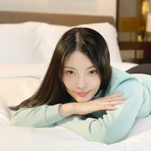 徐冬冬休闲私服居家写真图片_6