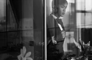 张若昀沉稳帅气西装写真图片_6