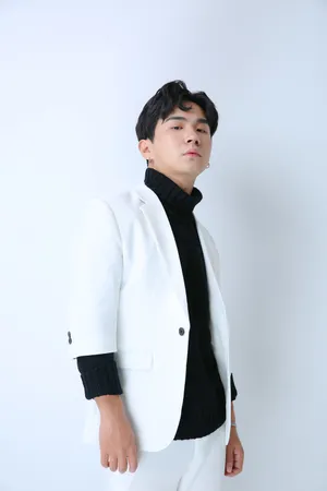 李源林写真图片_3