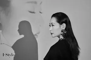 白冰黑白质感写真图片_2