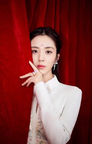 王晓晨清新典雅写真图片_3