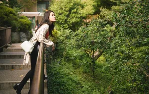 李沁慵懒随性秋日写真图片_4