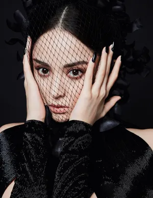 古力娜扎性感封面大片写真图片_2