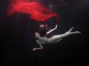 何穗透明主题大片性感写真_9