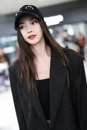 Angelababy西装街拍写真图片_3