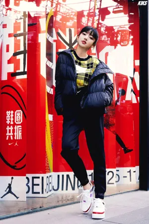 何瑞贤时尚街拍图片