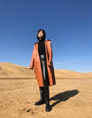 辛芷蕾沙漠风情写真图片_7