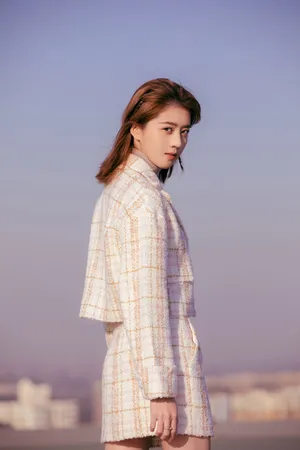 李凯馨时尚优雅写真图片_2