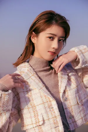 李凯馨时尚优雅写真图片_3