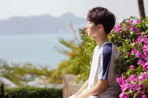 王俊凯海南温暖帅气图片_2
