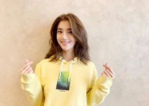 吴千语清秀甜美写真图片