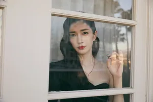 江疏影礼服性感优雅写真图片_2
