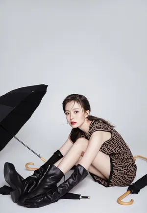 陈卓璇时尚性感写真图片_2