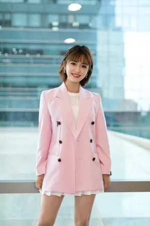 沈月粉色甜美清新写真图片_5