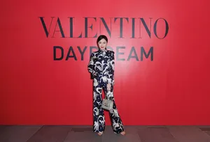 秦岚御姐风甜美活动照图片_1