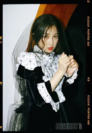 虞书欣轻甜少女写真图片_4