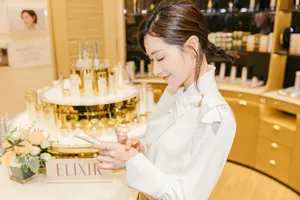 万茜时尚亮眼活动图片