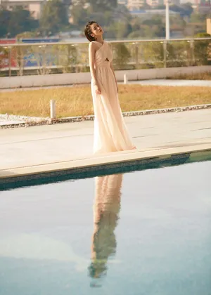 张雪迎芝士甜桃裙甜美写真图片_7