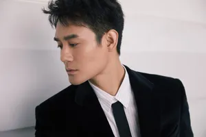王凯儒雅帅气写真图片_4