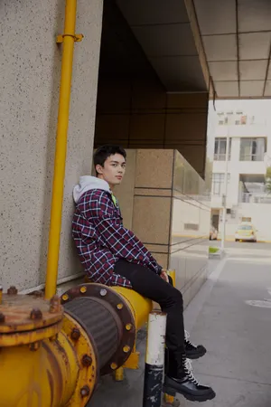 吴磊阳光少年写真图片_3