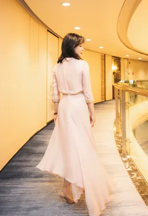 陈数礼服裙温婉动人写真图片_3
