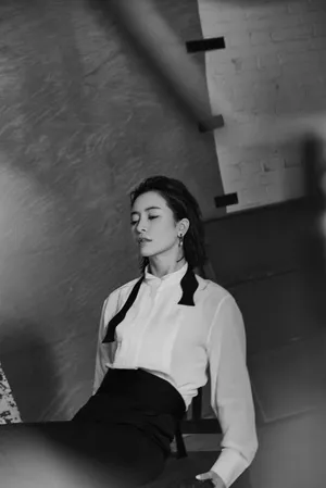 李晟黑白质感写真大片_4