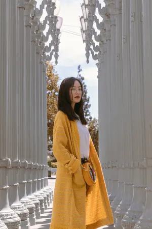 倪妮清爽明媚街拍图片_5
