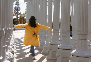 倪妮清爽明媚街拍图片_8