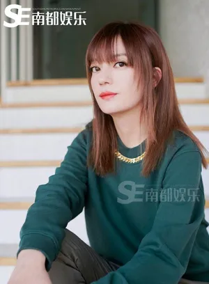 赵薇优雅靓丽写真图片_3