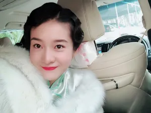 张雪迎复古旗袍造型图片_2