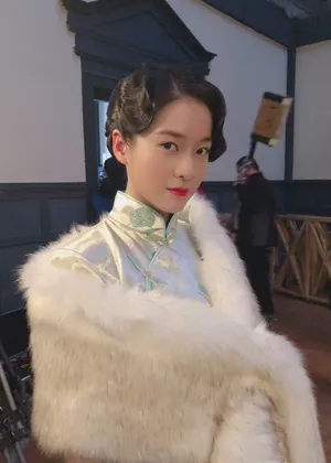 张雪迎复古旗袍造型图片_4