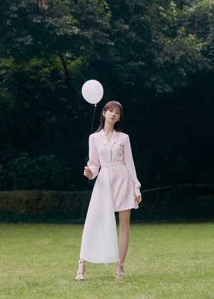 吴谨言优雅温婉写真图片_6